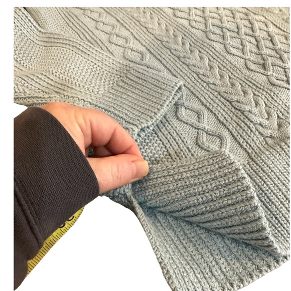 Talbots cable knit ribbed turtle neck sweater, size large petite, light … - Picture 5 of 9